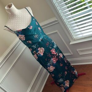 Tsher Green Floral Midi Dress Sz M